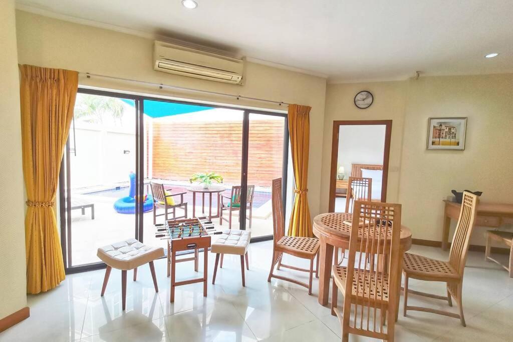 Anb Poolvilla 3Br Walk Private Beach In Pratamnak Pattaya Dış mekan fotoğraf