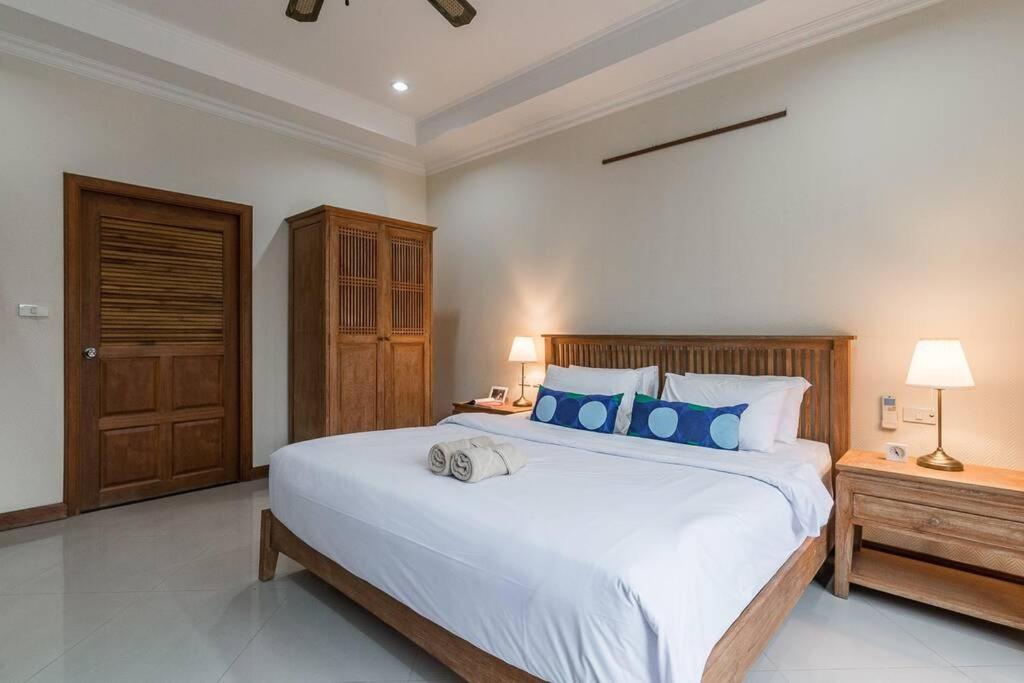 Anb Poolvilla 3Br Walk Private Beach In Pratamnak Pattaya Dış mekan fotoğraf